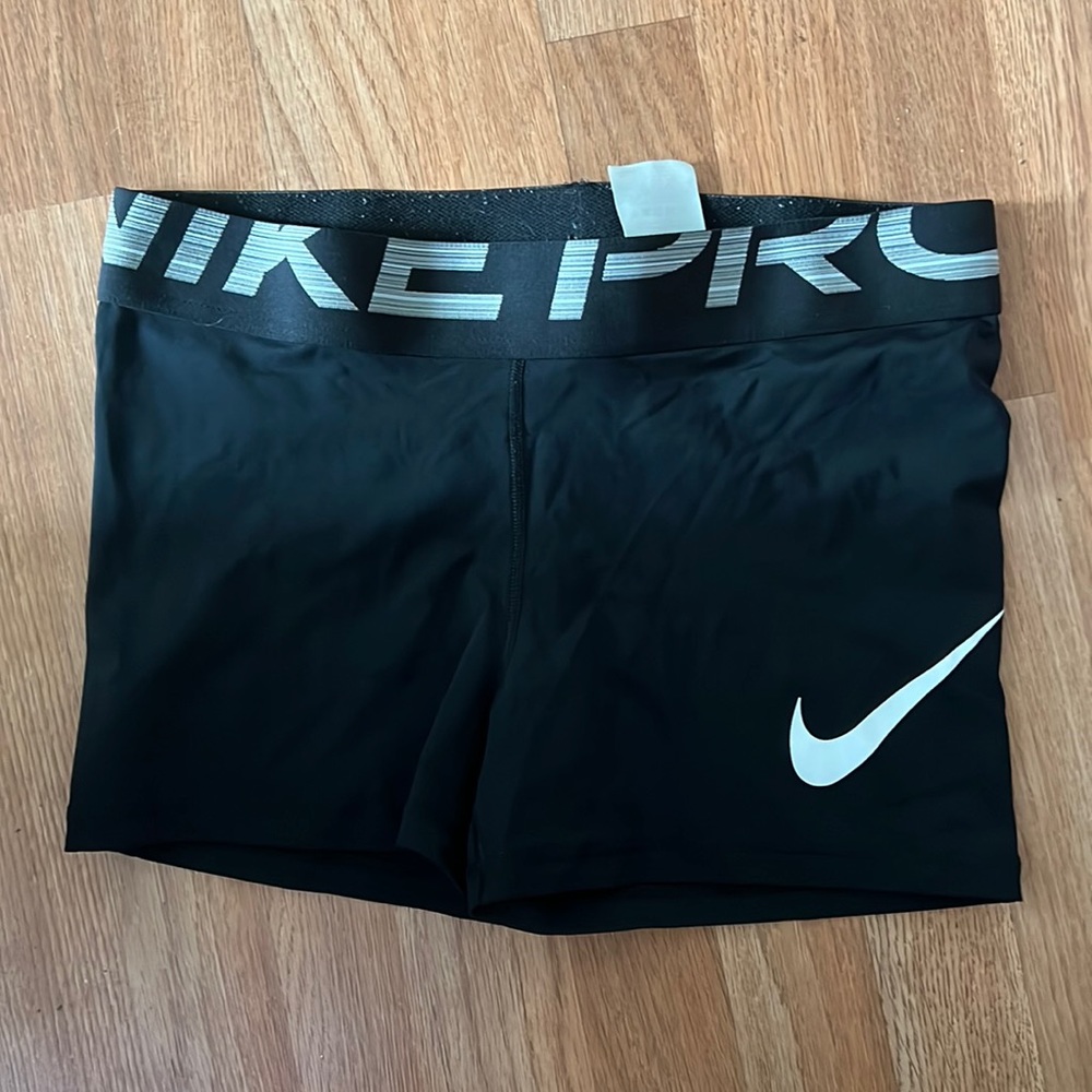 Nike Pro spandex shorts. Sz Lg